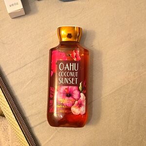 BBW Oahu Coconut Sunset shower gel